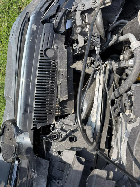 VOLKSWAGEN GOLF 2.0 150 — zdjęcie 16