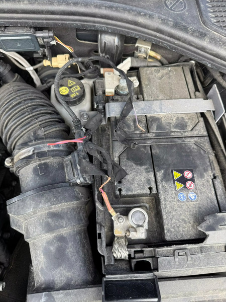 VOLKSWAGEN GOLF 2.0 150 — zdjęcie 25