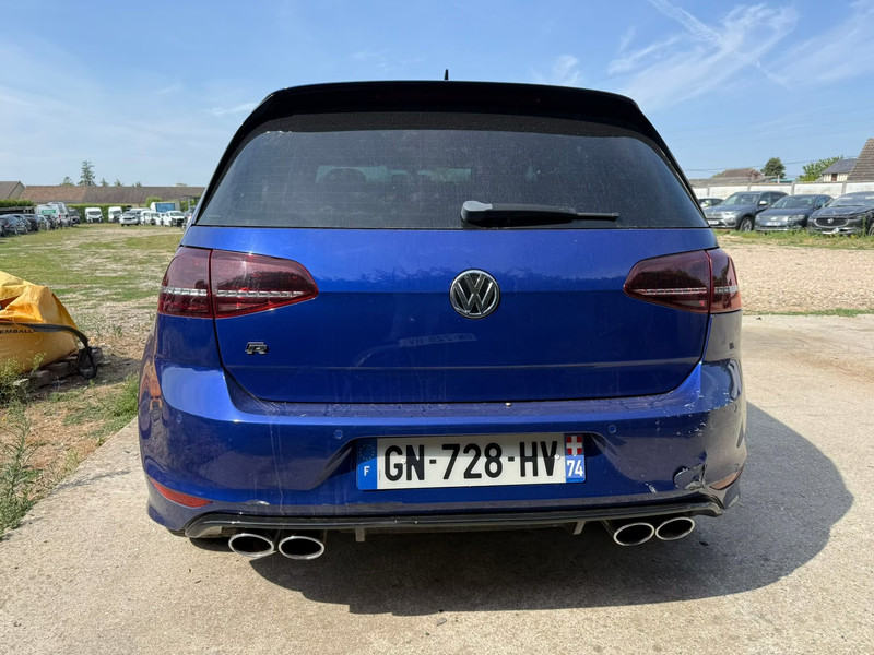VOLKSWAGEN GOLF R 2.0 TSI 300 4 MOTION — zdjęcie 4