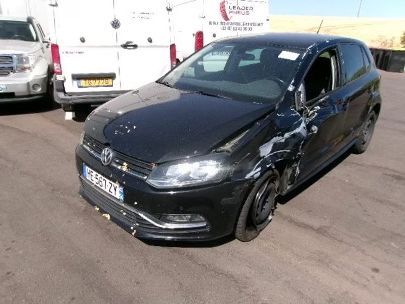 VOLKSWAGEN POLO 1.2 TSI 5P — zdjęcie 2