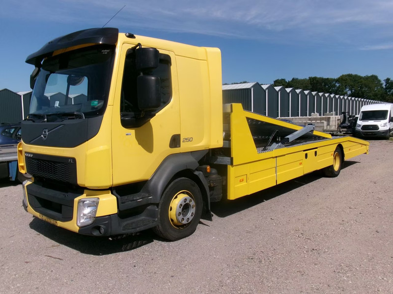 VOLVO FL250 -12 Autotransporter 3 Lader — zdjęcie 1