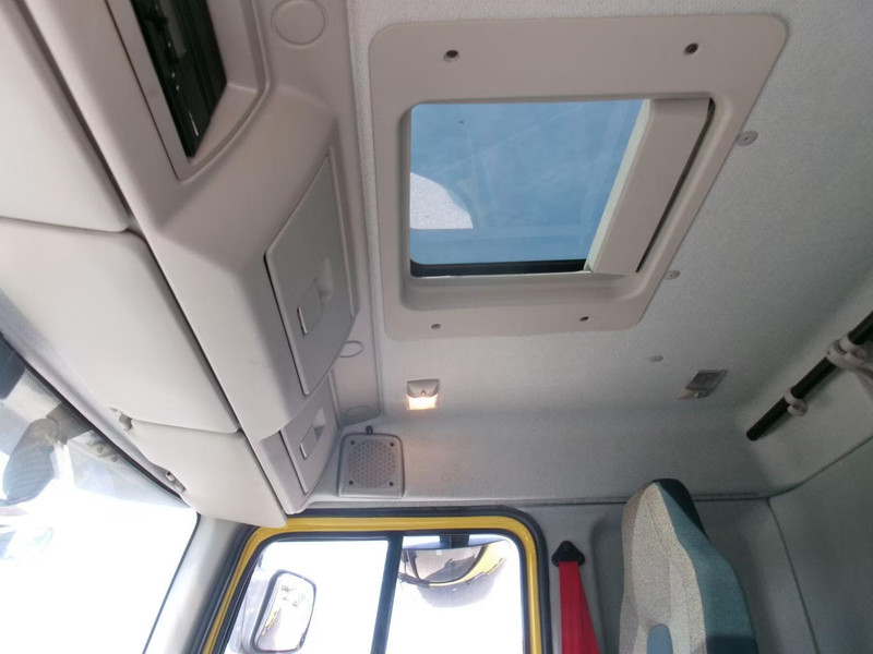 VOLVO FL250 -12 Autotransporter 3 Lader — zdjęcie 33