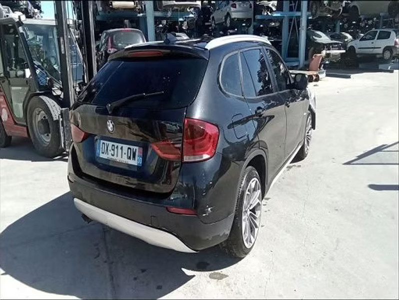 BMW X1 SDRIVE 18D 2.0D — zdjęcie 3