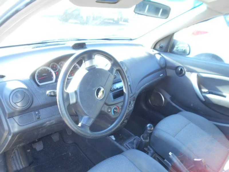 CHEVROLET AVEO 1.2 I 3P — zdjęcie 6
