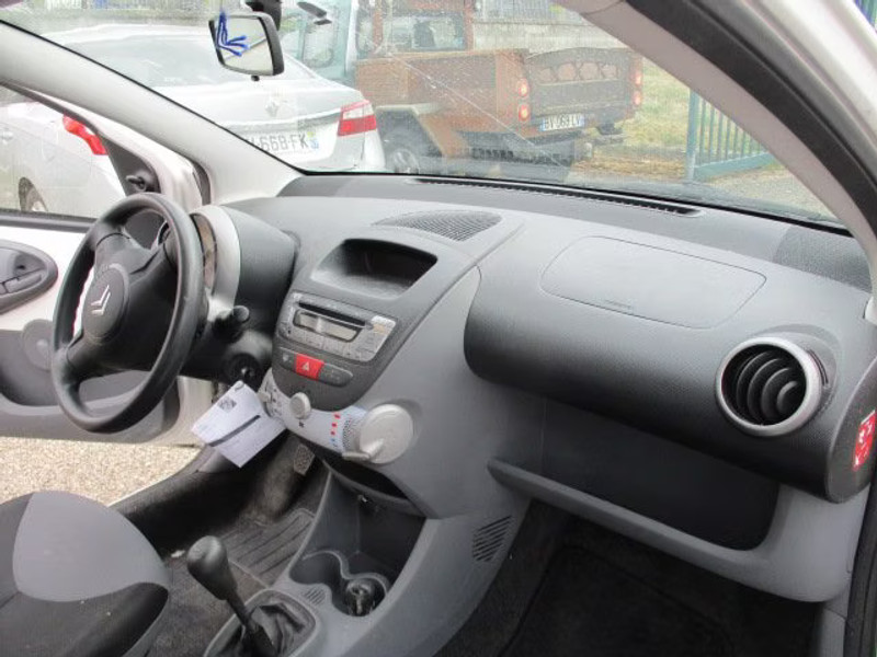 CITROEN C1 1.0 I 5P — zdjęcie 6