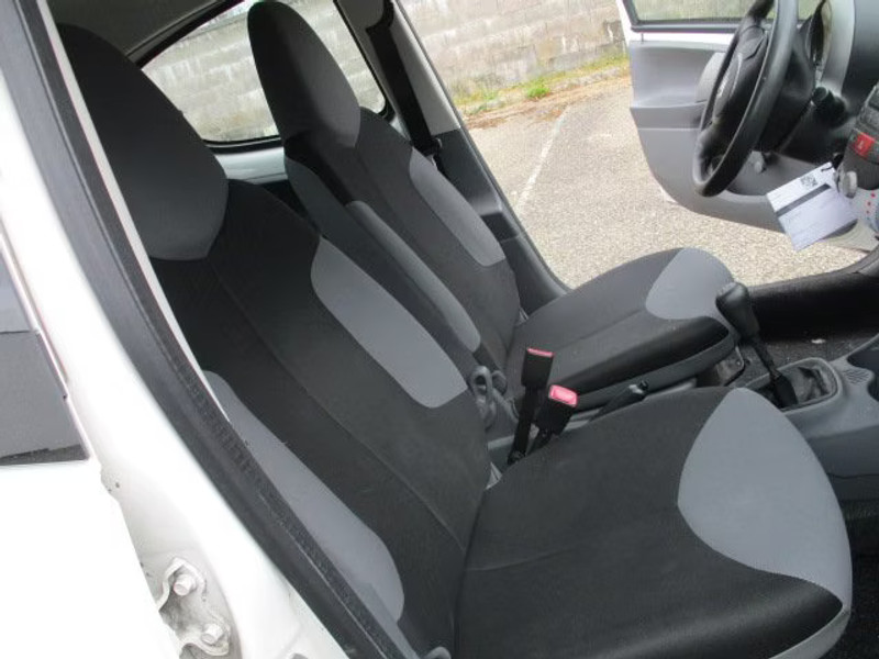 CITROEN C1 1.0 I 5P — zdjęcie 7