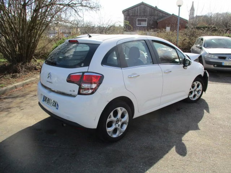 CITROEN C3 1.2 I 5P — zdjęcie 4