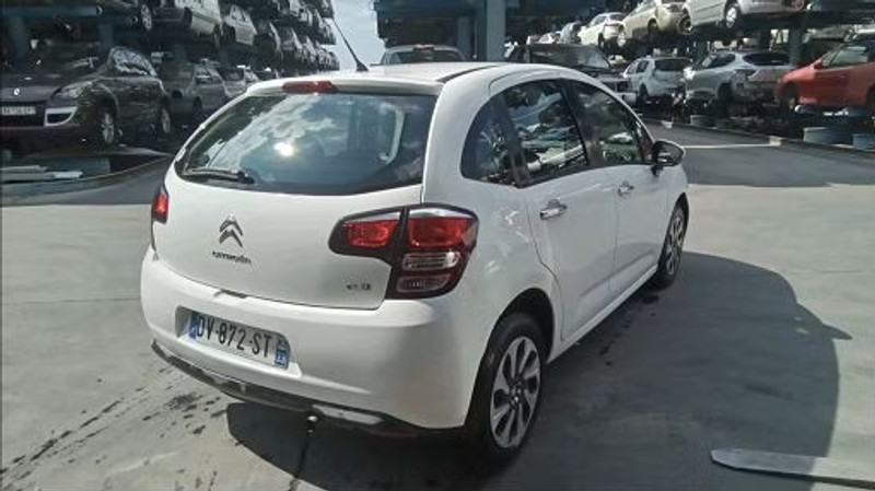 CITROEN C3 II 1.0 VTI — zdjęcie 3
