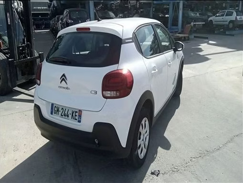 CITROEN C3 III 1.2 PURETECH 12V - 83 — zdjęcie 3
