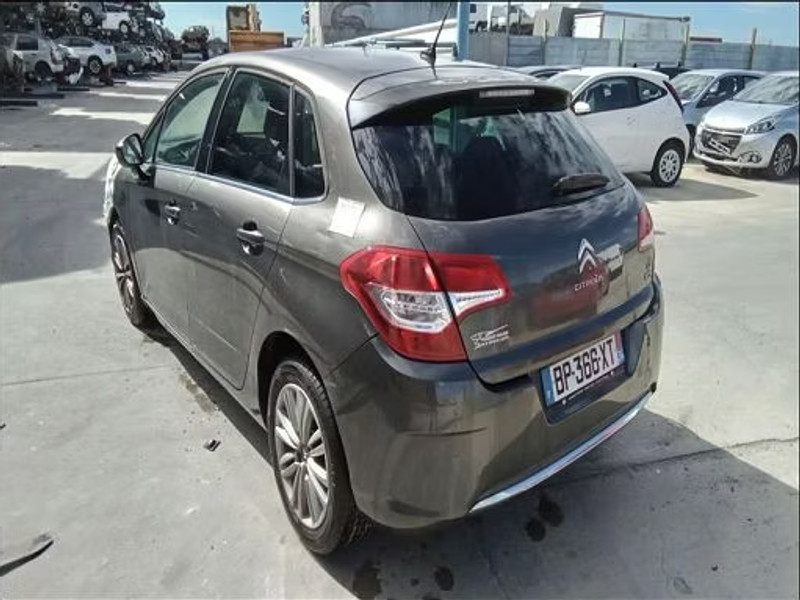 CITROEN C4 II 1.6 HDI FAP - 90 — zdjęcie 4