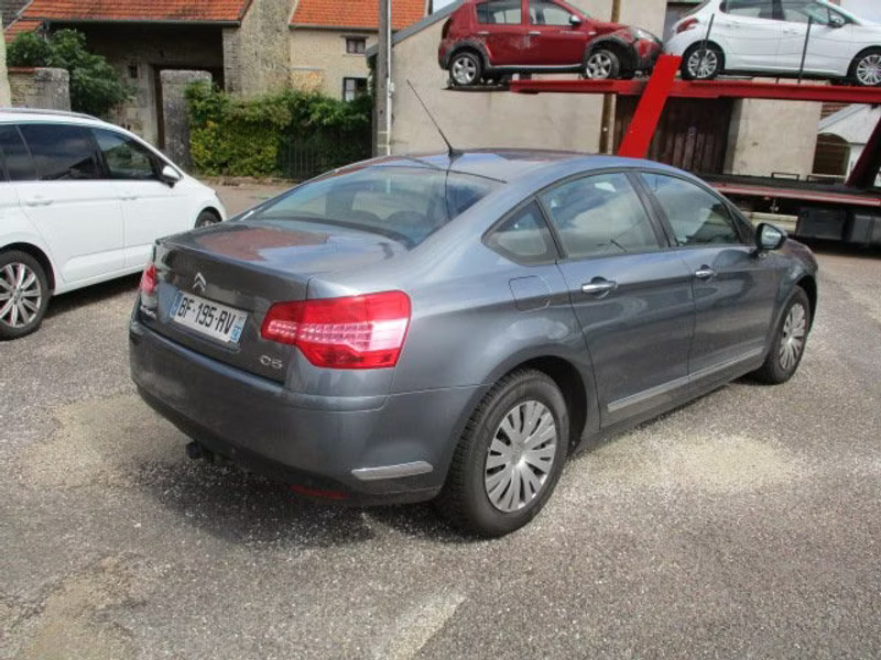 CITROEN C5 1.6 HDI 4P — zdjęcie 4