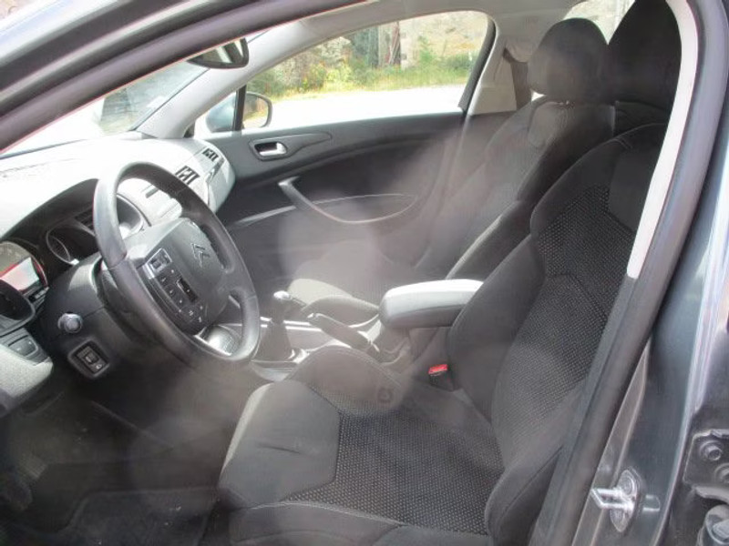 CITROEN C5 1.6 HDI 4P — zdjęcie 7