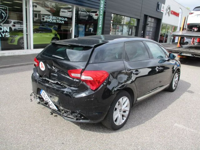 CITROEN DS5 1.6 HDI BA 5P — zdjęcie 4