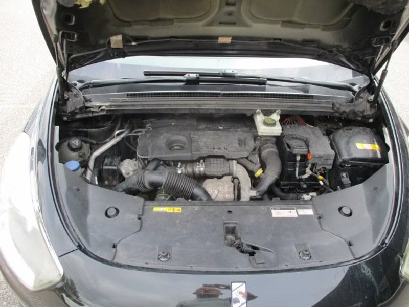 CITROEN DS5 1.6 HDI BA 5P — zdjęcie 5