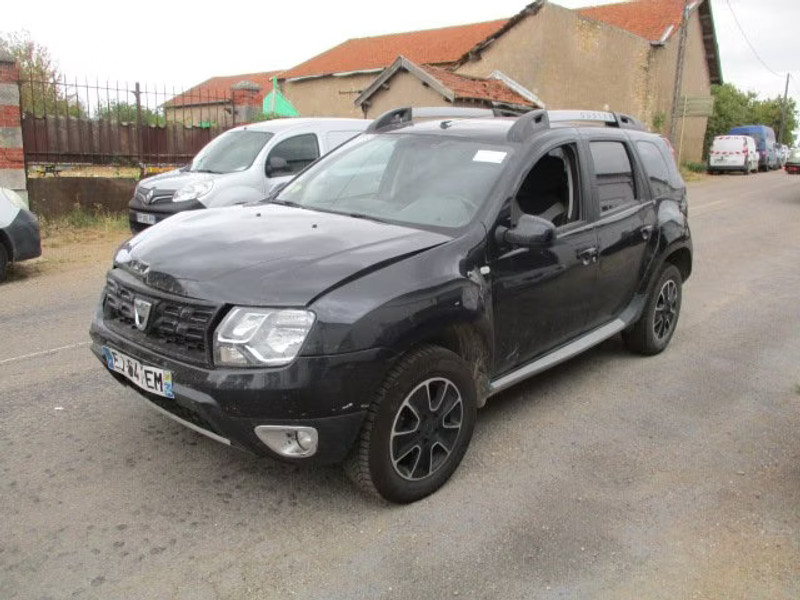 DACIA DUSTER 1.5 DCI 4X4 5P — zdjęcie 1