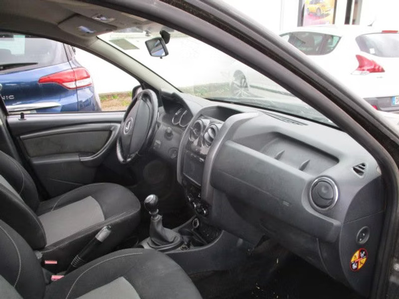 DACIA DUSTER 1.5 DCI 4X4 5P — zdjęcie 6