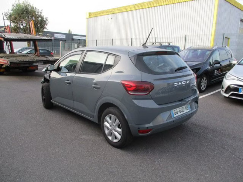 DACIA SANDERO 1.0 TCE BA 5P — zdjęcie 3