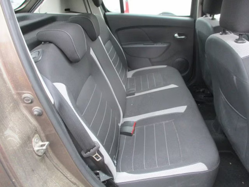 DACIA SANDERO STEPWAY 0.9 I 5P — zdjęcie 8