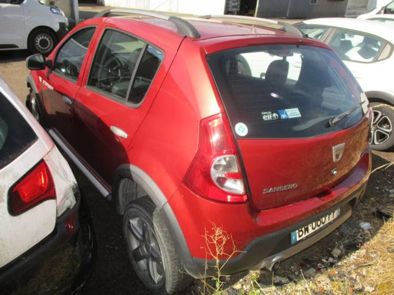 DACIA SANDERO STEPWAY 1.5 DCI 5P — zdjęcie 4