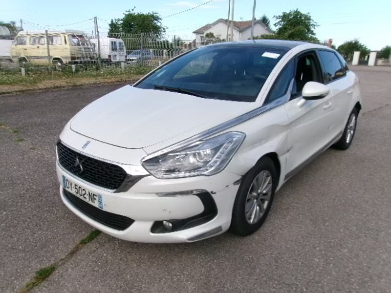 DS DS5 1.6 HDI 5P — zdjęcie 2