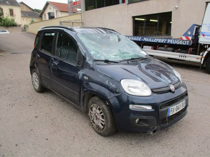 FIAT PANDA 1.2 I 5P — zdjęcie 1