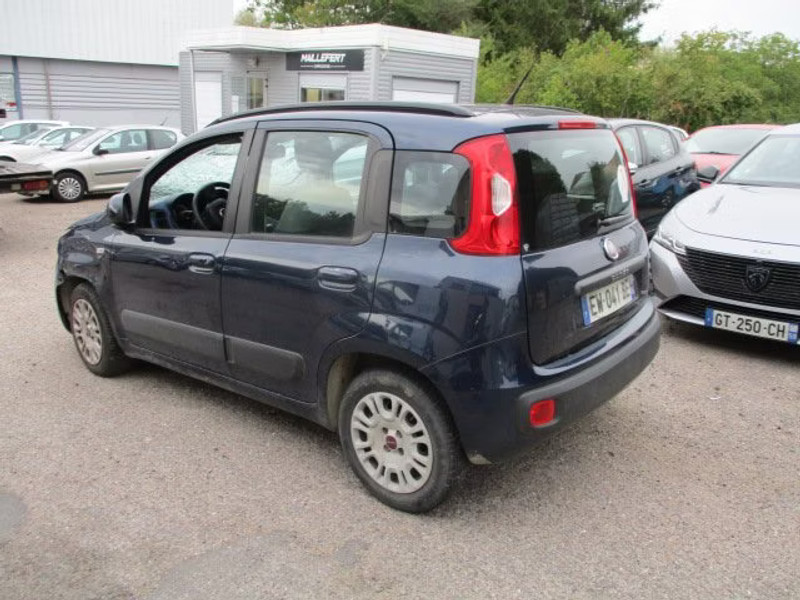 FIAT PANDA 1.2 I 5P — zdjęcie 3