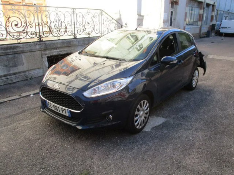 FORD FIESTA 1.2 I 5P — zdjęcie 1