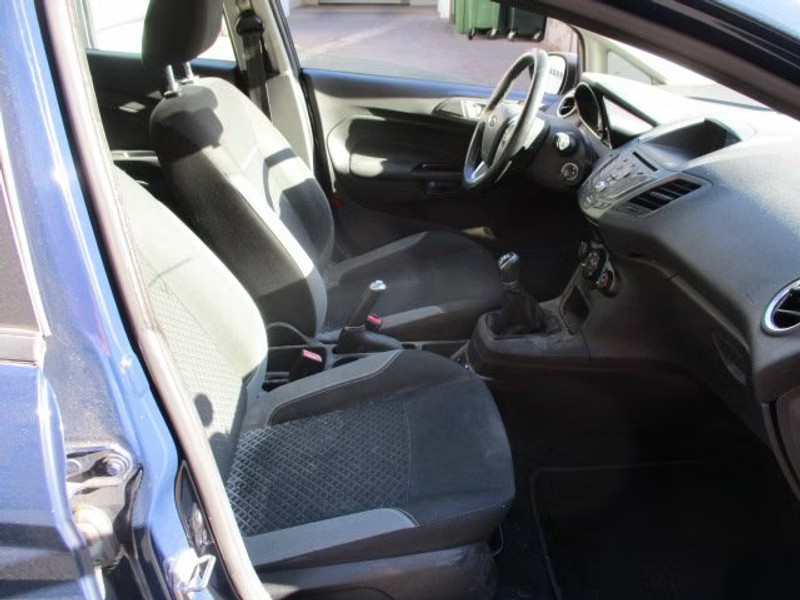 FORD FIESTA 1.2 I 5P — zdjęcie 7