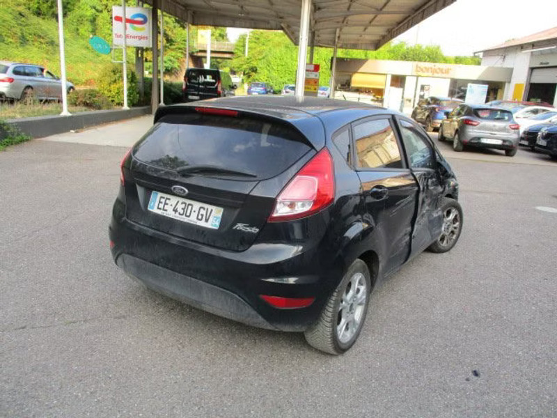 FORD FIESTA 1.5 TDCI 5P — zdjęcie 3