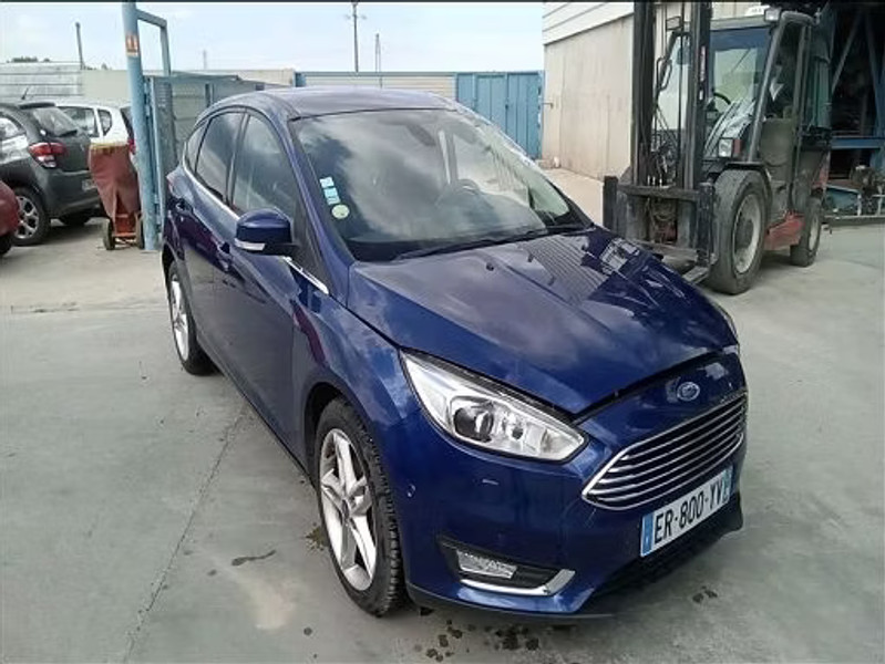 FORD FOCUS III 1.5 TDCI - 120 S&S — zdjęcie 2