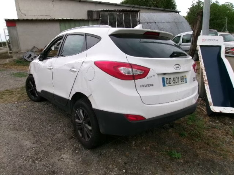 HYUNDAI IX35 1.7 CRDI 5P — zdjęcie 3