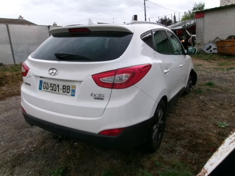 HYUNDAI IX35 1.7 CRDI 5P — zdjęcie 4