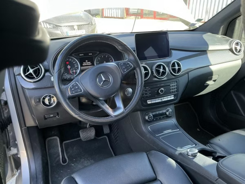 MERCEDES B 200 — zdjęcie 1