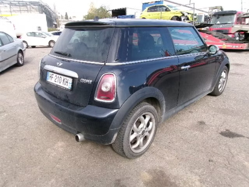 MINI COOPER 1.6 I 3P — zdjęcie 4