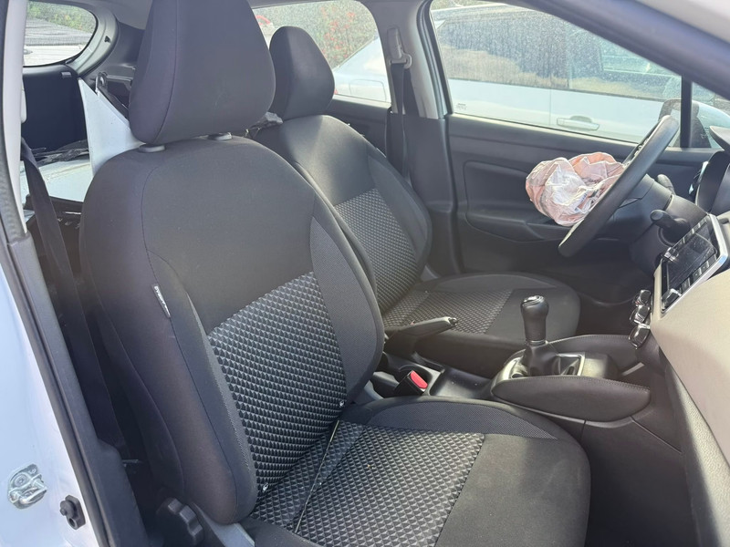 NISSAN MICRA 1.0 IG-T 92 — zdjęcie 12