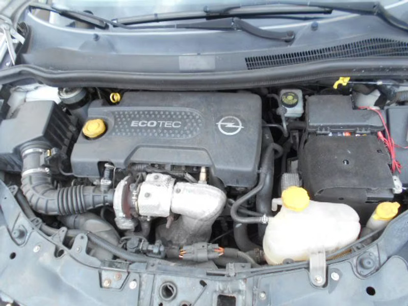 OPEL CORSA 1.3 CDTI 3P — zdjęcie 5