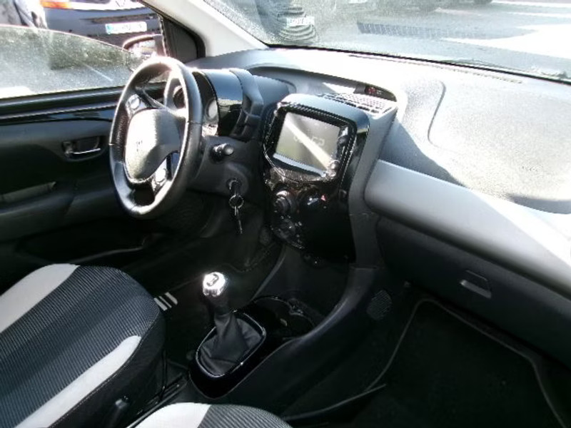 PEUGEOT 108 1.2 I 5P — zdjęcie 5