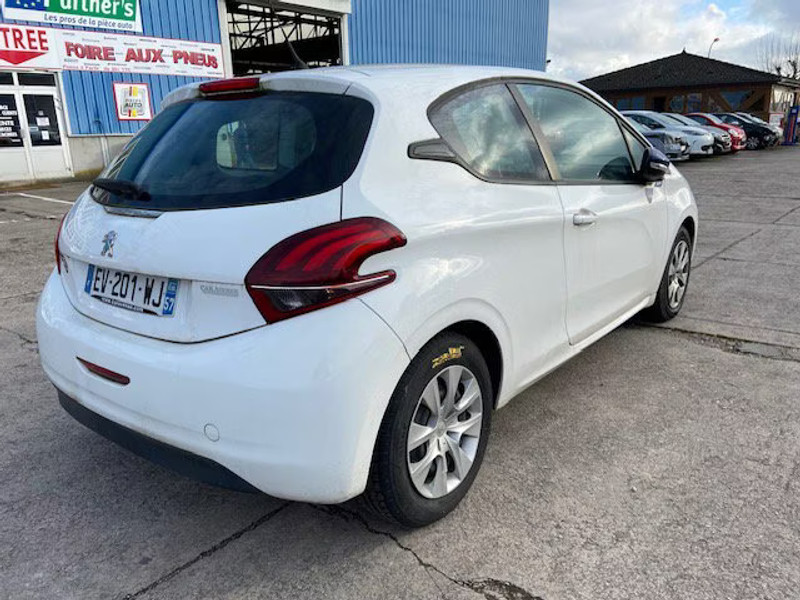 PEUGEOT 208 1.2 I 3P-OCCASION — zdjęcie 4