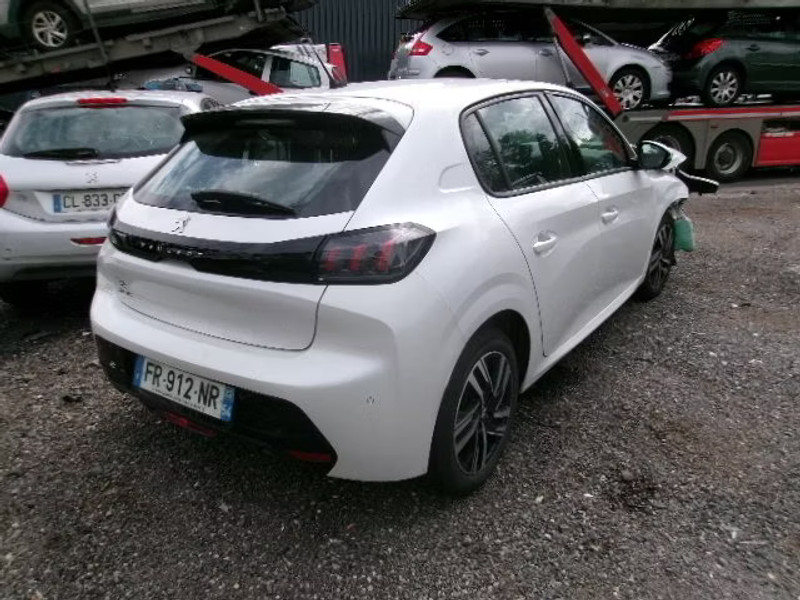 PEUGEOT 208 1.2 I 5P — zdjęcie 4