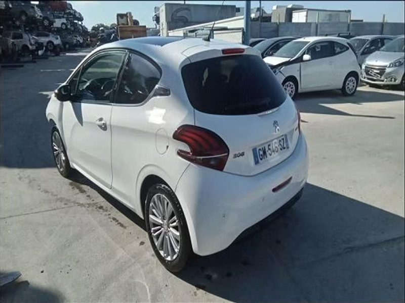 PEUGEOT 208 1.2I PURETECH 12V — zdjęcie 4