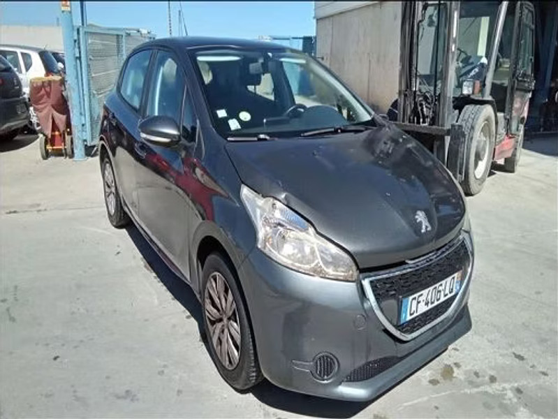PEUGEOT 208 1.4 HDI FAP - 68 — zdjęcie 2