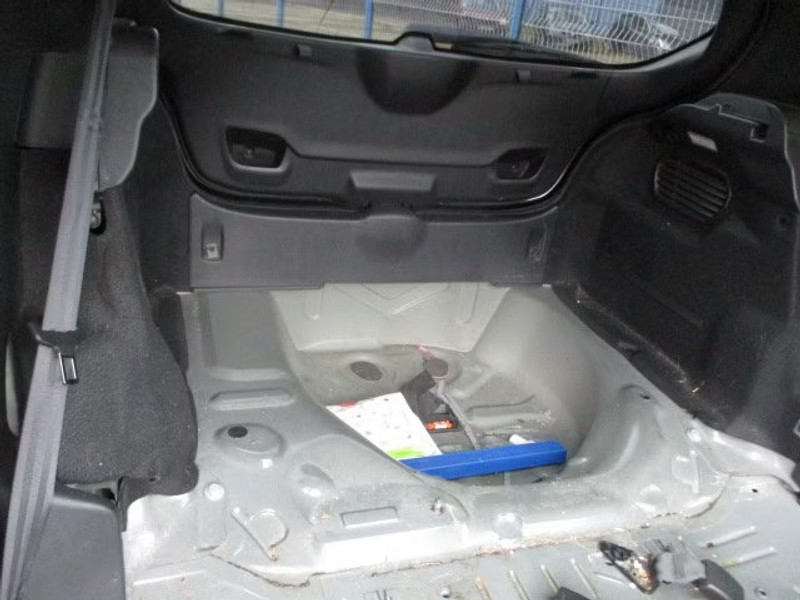 PEUGEOT 208 1.6 HDI 3P-OCCASION — zdjęcie 8