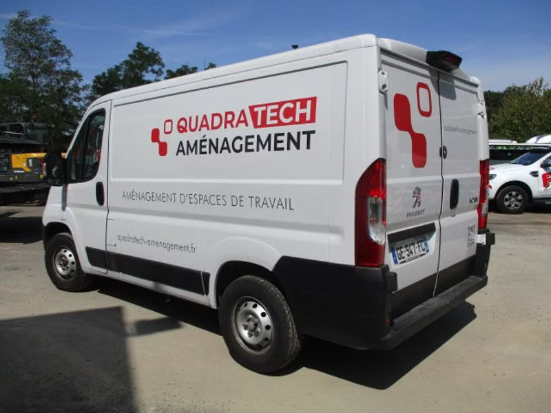 PEUGEOT BOXER L1H1 2.2 HDI 4P — zdjęcie 3