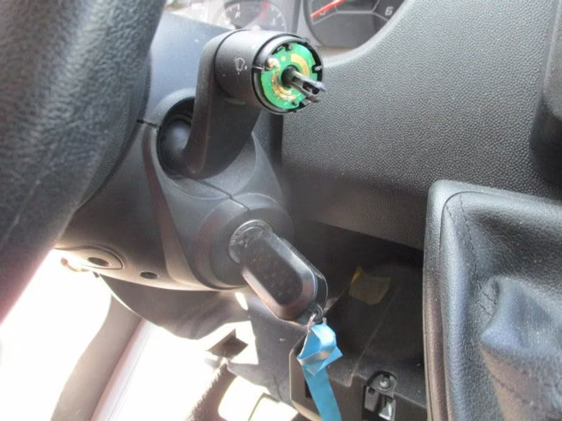 PEUGEOT BOXER L1H1 2.2 HDI 4P — zdjęcie 8