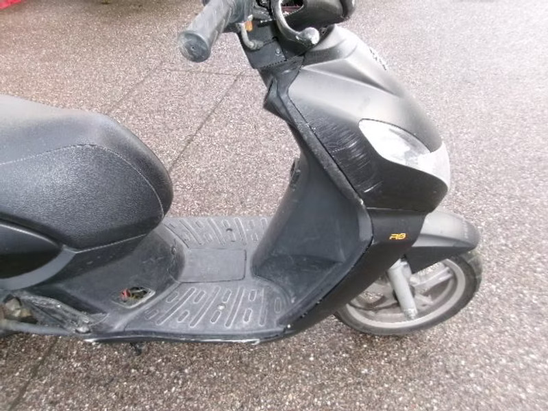 PEUGEOT KISBEE 50RS — zdjęcie 8