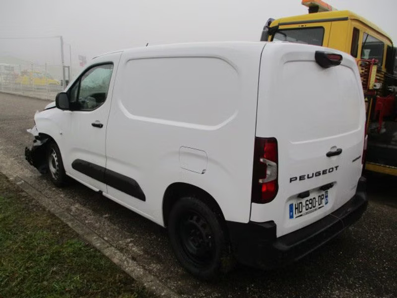 PEUGEOT PARTNER 1.5 HDI 4P — zdjęcie 2