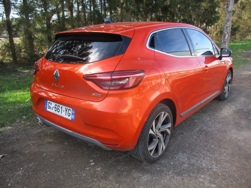 RENAULT CLIO 1.3 I 5P-OCCASION — zdjęcie 4