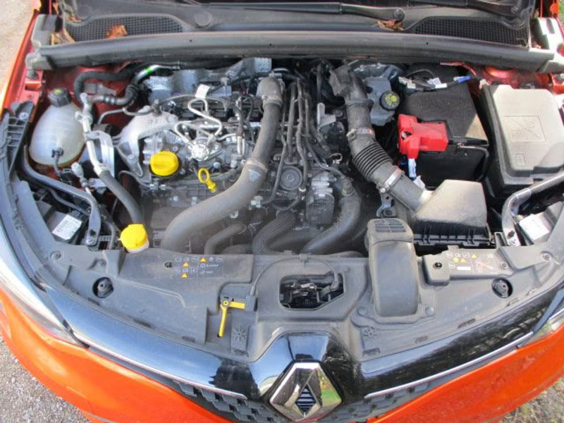 RENAULT CLIO 1.3 I 5P-OCCASION — zdjęcie 5