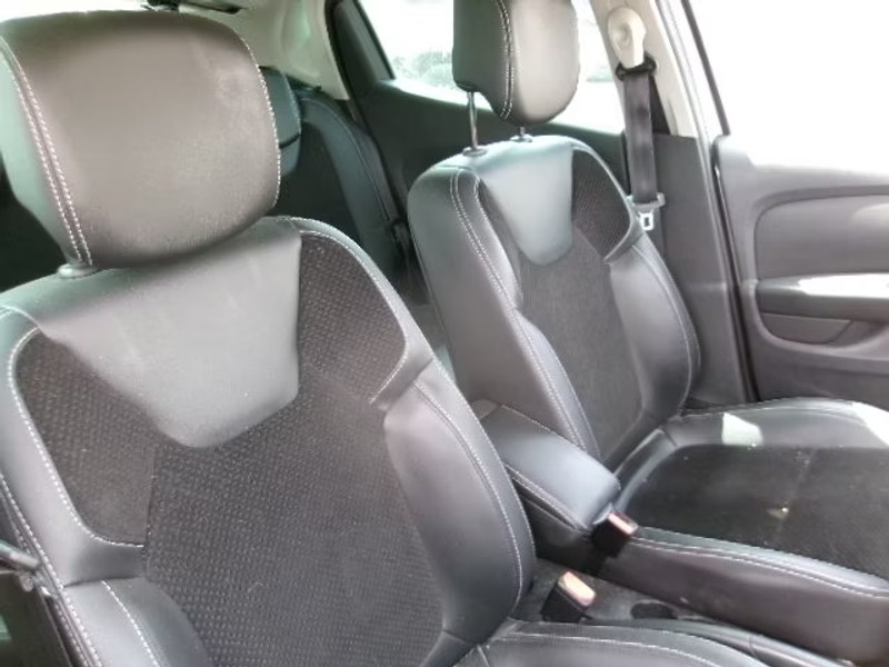 RENAULT CLIO 1.5 DCI 5P — zdjęcie 7