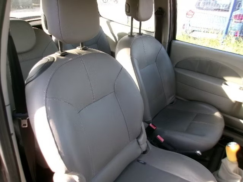 RENAULT TWINGO 1.5 DCI 3P — zdjęcie 6
